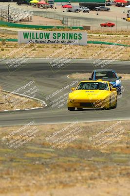 media/May-31-2025-CalClub SCCA (Sat) [[2c1a04e1ee]]/Qualifying/Group 6/Turn 4/